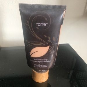 Tarte Amazonian Clay Foundation